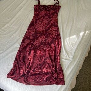 Cider Velvet Floral Midi Dress